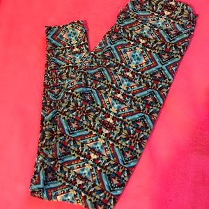 LuLaRoe Multi-Colored patterned OS Leggings